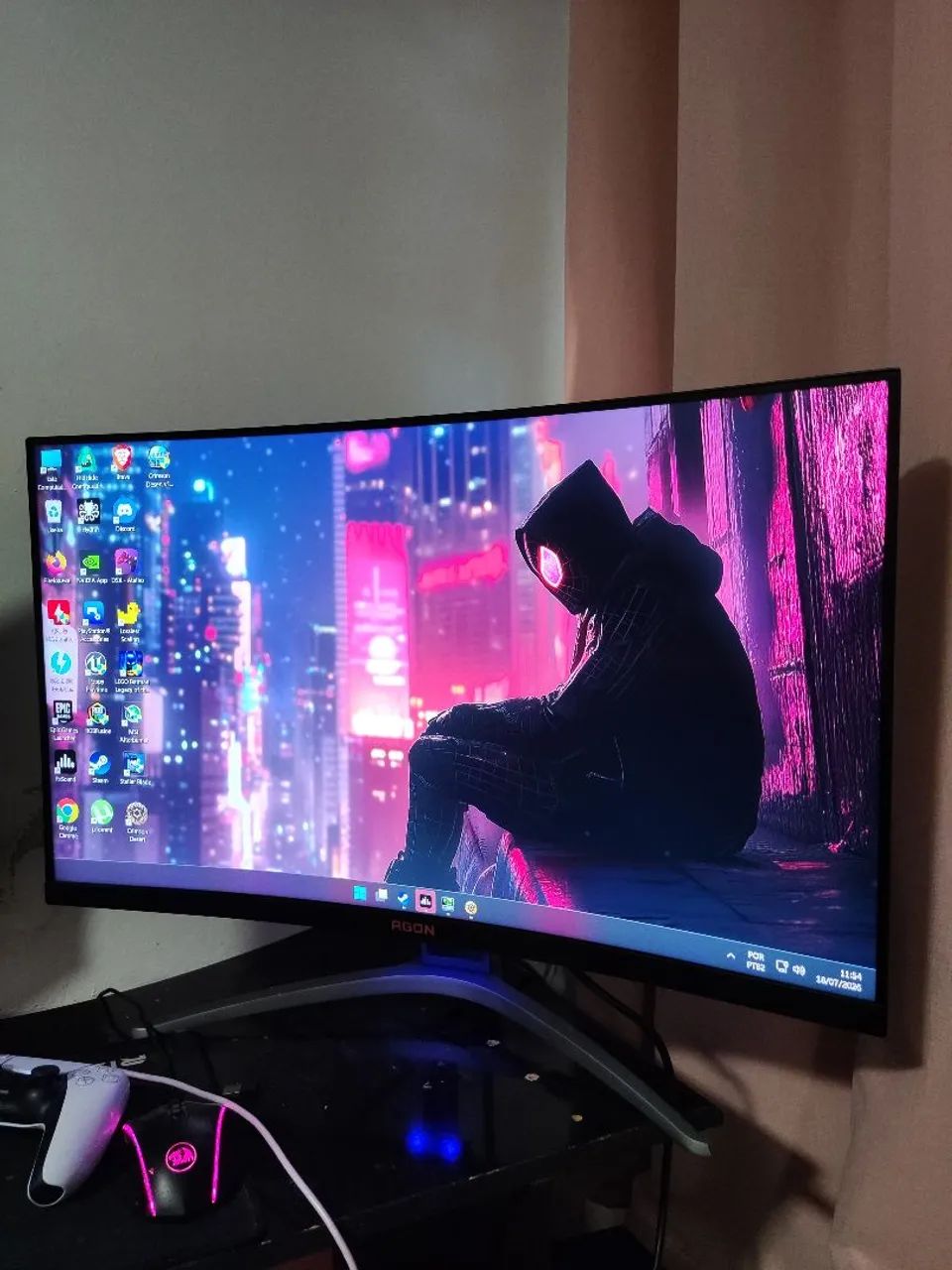 Monitor AOC Agon 31.5 Full HD polegadas monitor curvo 165Hz - Foto 2
