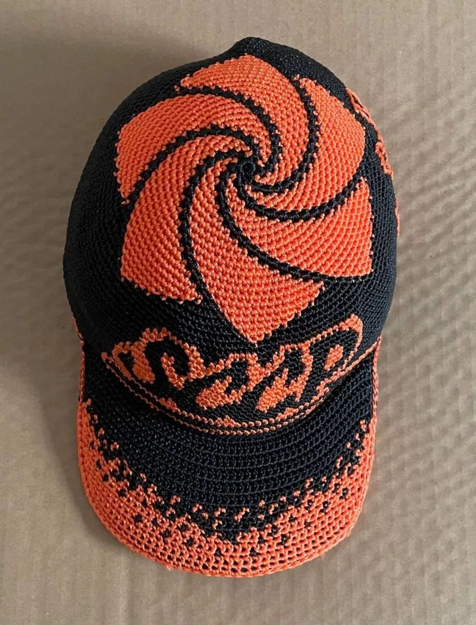 Boné de crochê Corinthians SCCP laranja  - Foto 2