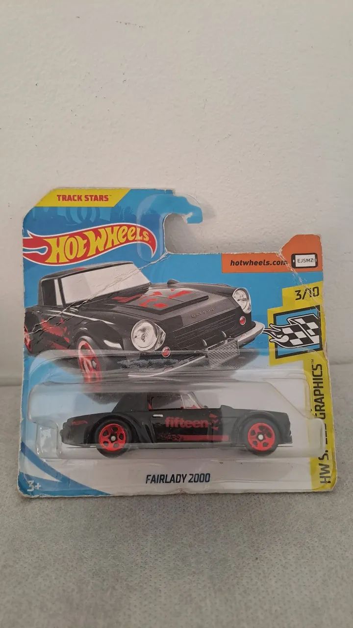MOBILE TOY * MT 4 Nissan Datsun Fairlady 2000 Hot Wheels Lacrados
