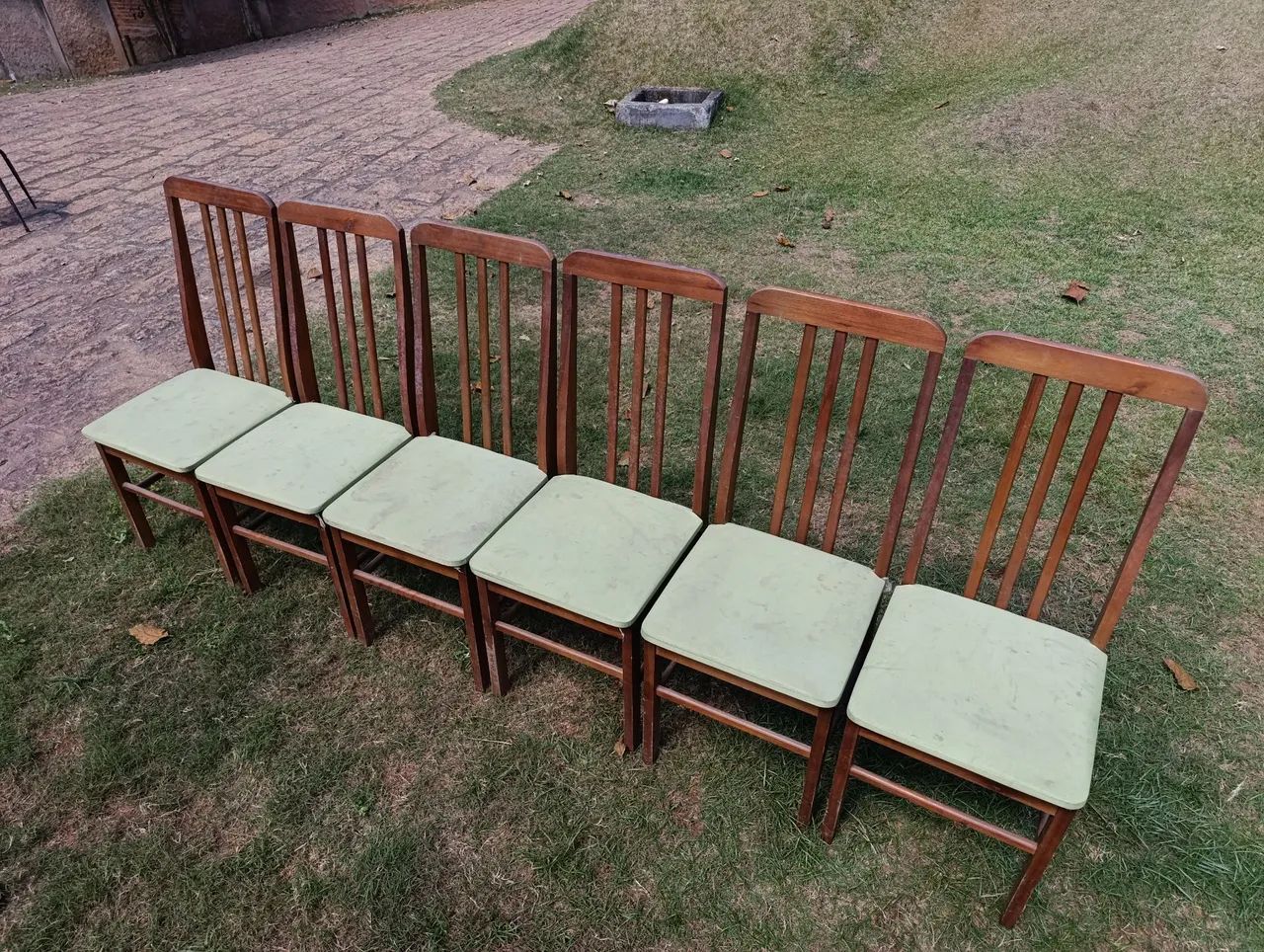 Conjunto mesa e cadeiras  - Foto 2
