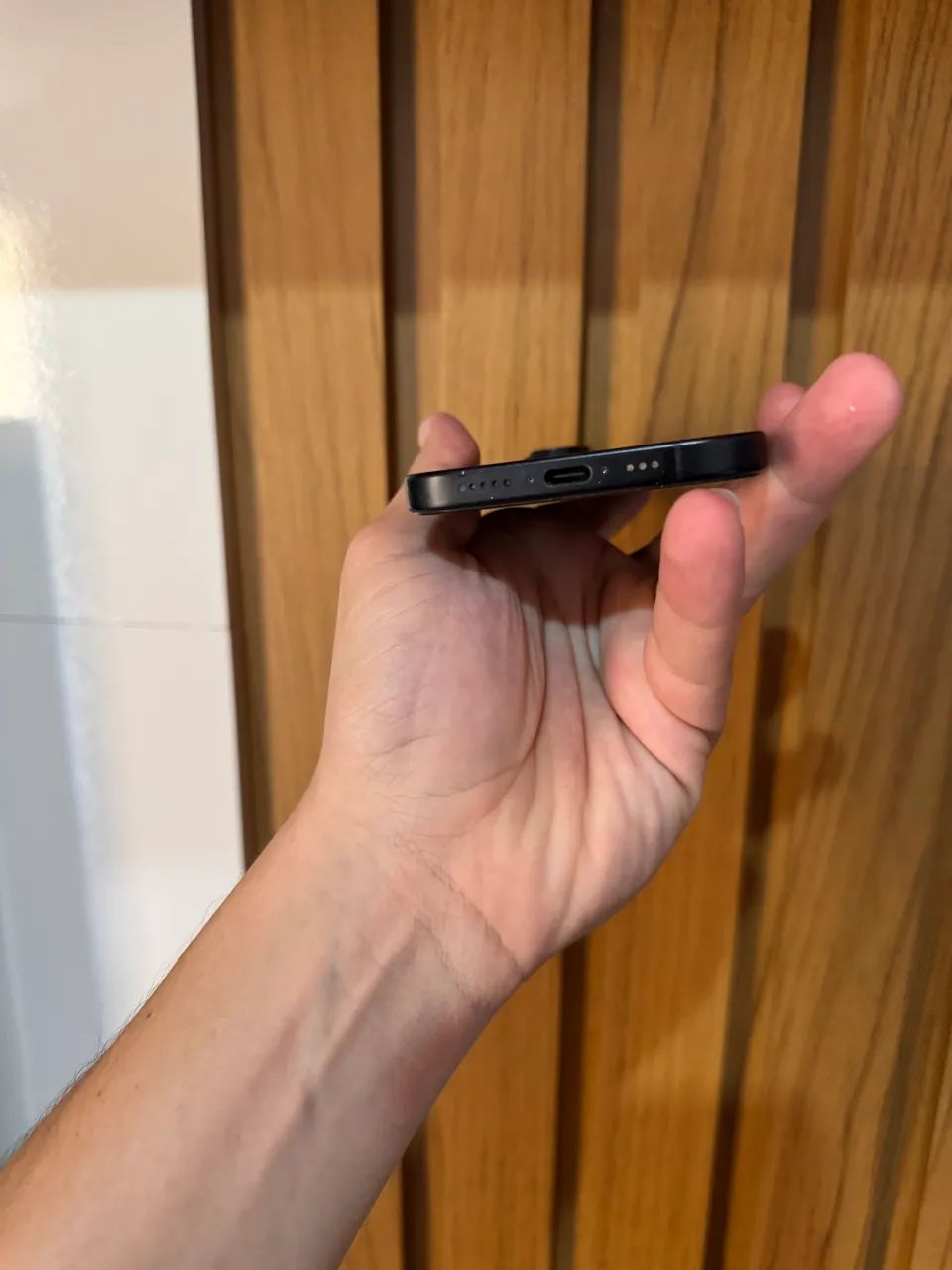 iPhone 16 128GB com garantia Apple 12/26?