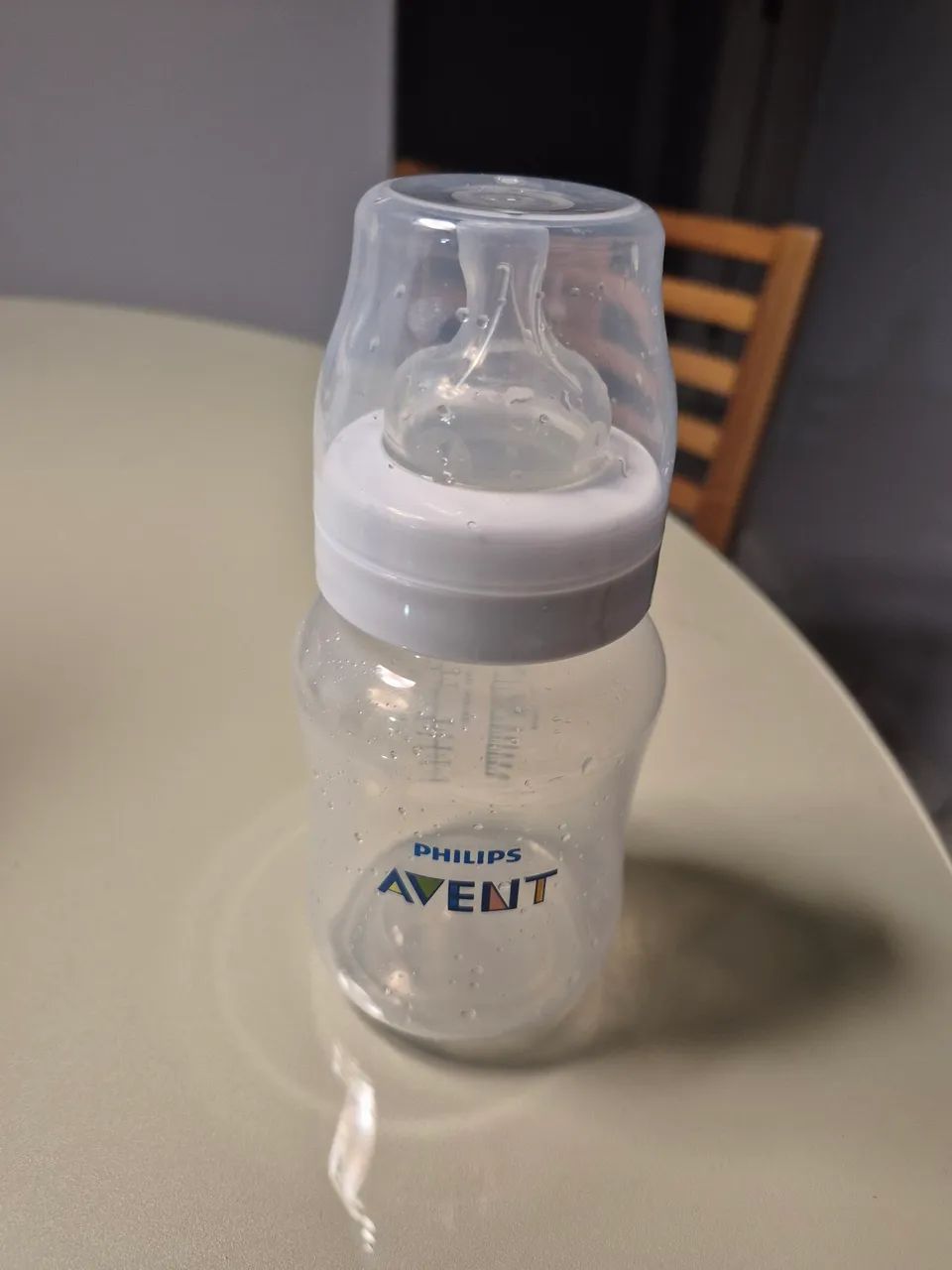 Mamadeira anti cólica philips avent bebê  - Foto 2