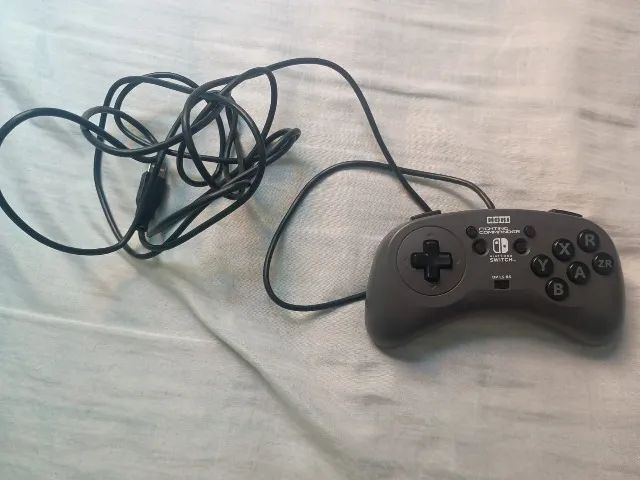 HORI Fighting Commander Nintendo Switch e PC - Foto 2