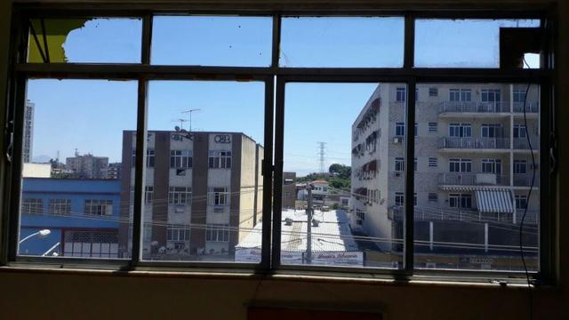 Alugo Sala comercial em Brás de Pina - Foto 7