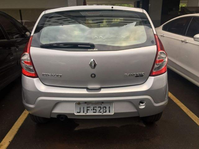 Vendo Sandero prata 2011/2011 - Foto 2