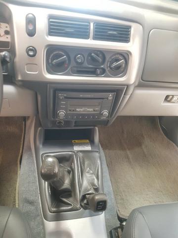 Mitsubishi Pajero Sport manual diesel - Foto 10