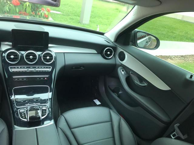 7 Mil Km Rodados, Praticamente Zero, Linda Mercedes-Benz C-180, 2018/2019 - Foto 9