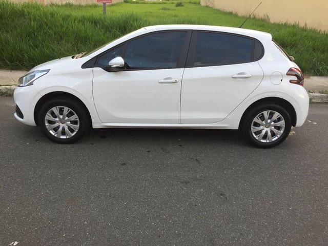 Peugeot 208 1.2 active 2019, 12.000 km, super econômico,multimídia,impecável,aceito troca - Foto 6