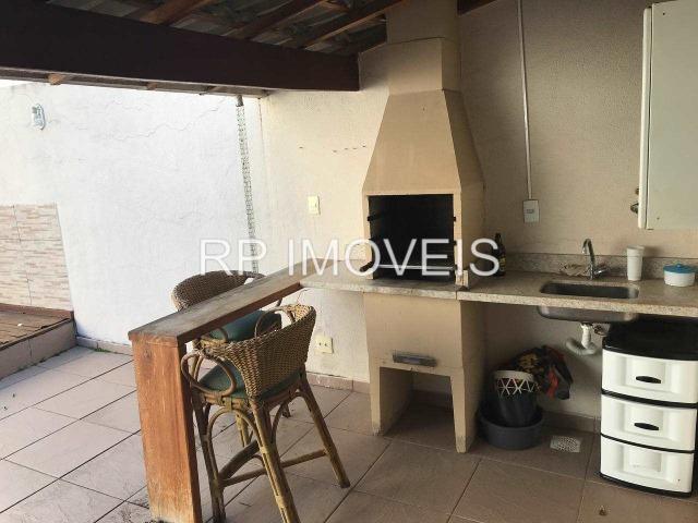 Casa de 3 quartos com área gourmet e armários planejados no bairro São Pedro - Foto 14