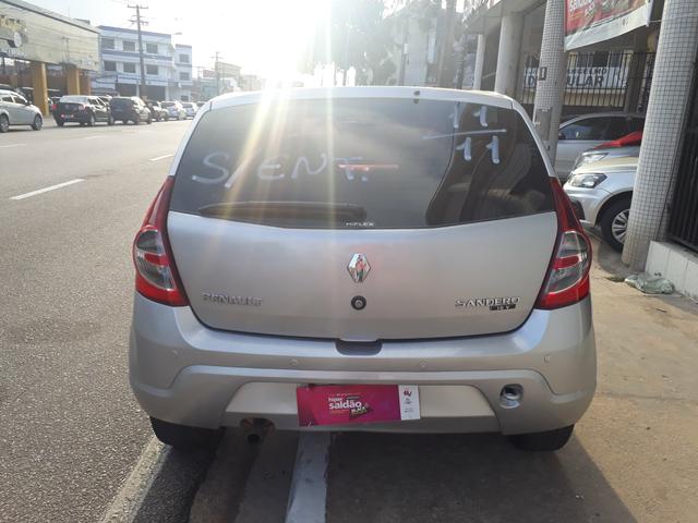 Sandero 2011 16.900 financio sem entrada - Foto 2