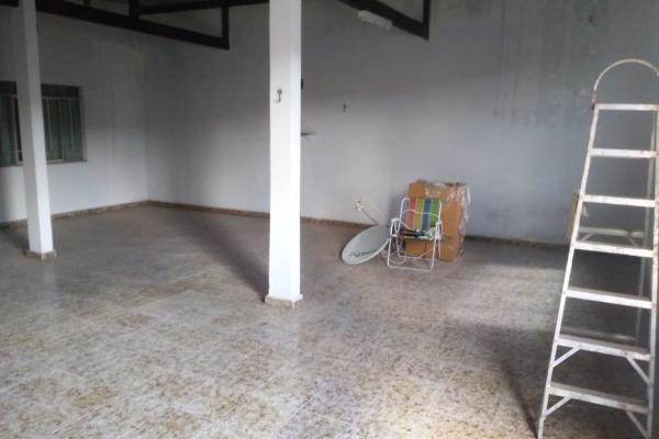 Vendo- Casa com três dormitórios, a 1 km do Centro de São Lourenço! - Foto 16