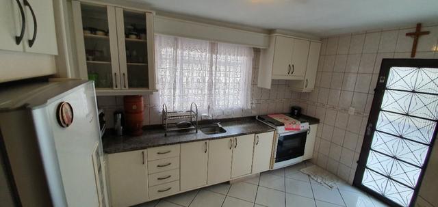 Ótima Casa Térrea 3 Quartos no Capão Raso com Amplo Terreno - Foto 11