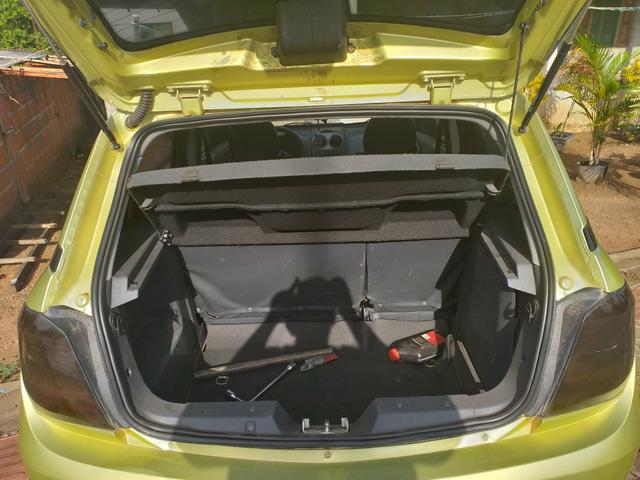 Vendo ou faço troca por outro carro. baixei o preço pra vender logo - Foto 4
