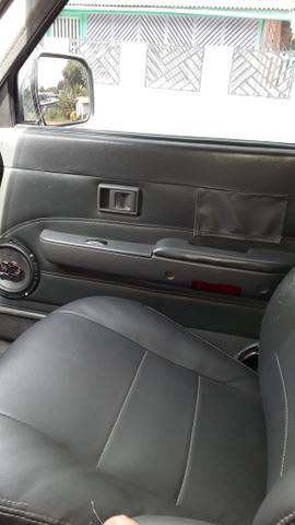 Hilux ano 2002 R$33,000 - Foto 5