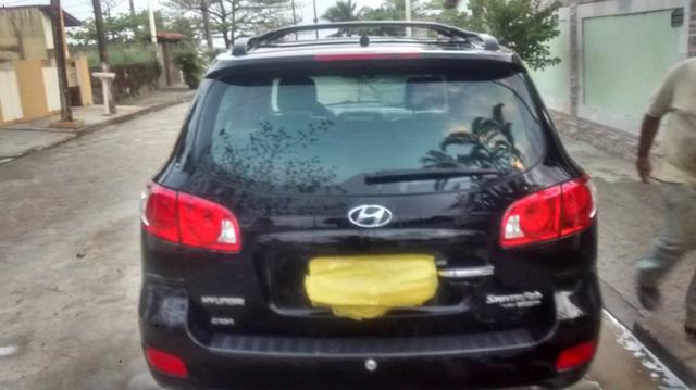 Vendo santa fé ano 2008 hyundai 4w4 2.7 mpfi gls v6 24v 200cv 4p automático - Foto 2