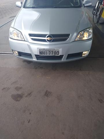 Vendo ASTRA 2007/08 completo mais bancos de couro - Foto 2
