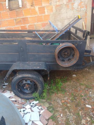 Vendo / troco em tijolos um reboque * ZAP e ligações