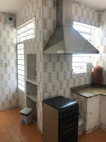 Alugo, para fins comerciais, excelente casa, na Rua Grão Mogol, número 1000, no Sion - Foto 16