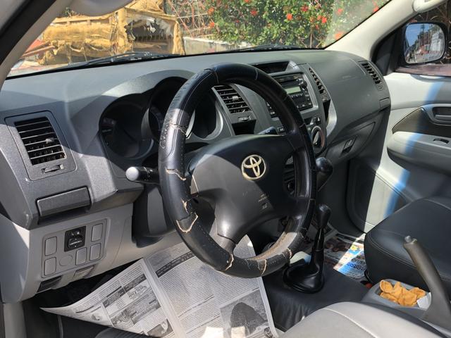 Vendo Hilux único dono - Foto 5