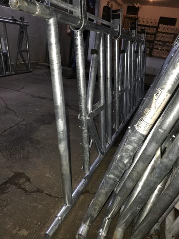 Canzil galvanizado 4 lugares para vacas - Foto 5