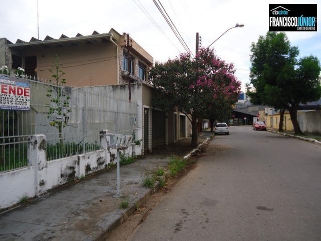 Casa no Setor Coimbra, 3 quartos (1 suíte), ótima localização, encostado no Hiper Moreira - Foto 5