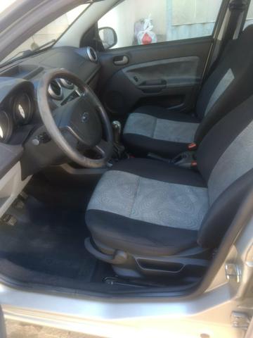 Fiesta Sedan 1.6 2009 - Foto 2