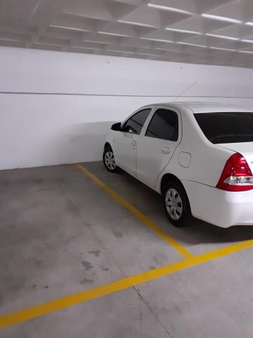 Etios Sedan X Modelo 2015 - Foto 2