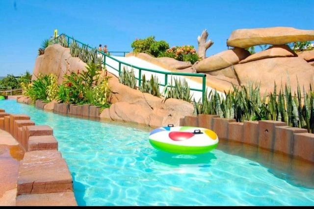 Piazza DiRoma, Hotel que da - acesso grátis ao Acqua Park Splash Di Roma Caldas Novas - Foto 2