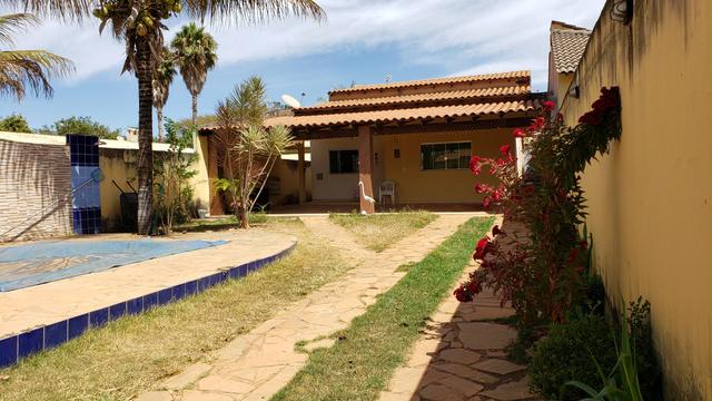Casa 3quartos suíte piscina churrasqueira rua 6Vicente Pires condomínio fechado