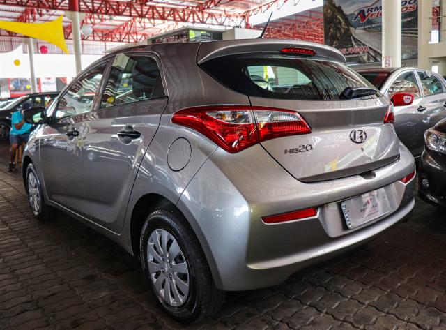 HYUNDAI HB20 2018/2018 1.0 COMFORT 12V FLEX 4P MANUAL - Foto 4