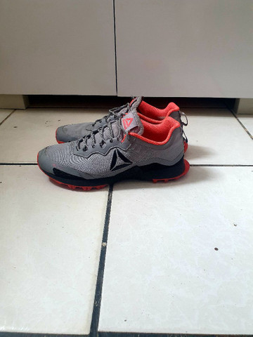 tenis reebok all terrain