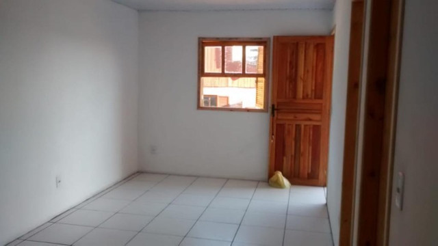 Casa em avenida - Foto 2