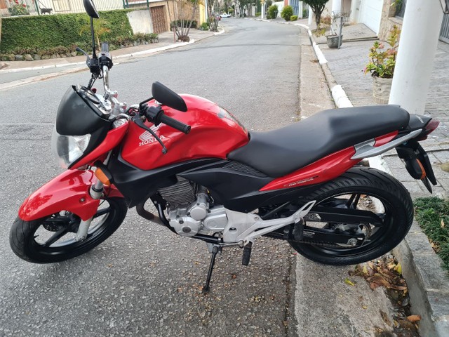 CB300R 2011  APENAS 19.330 KM 