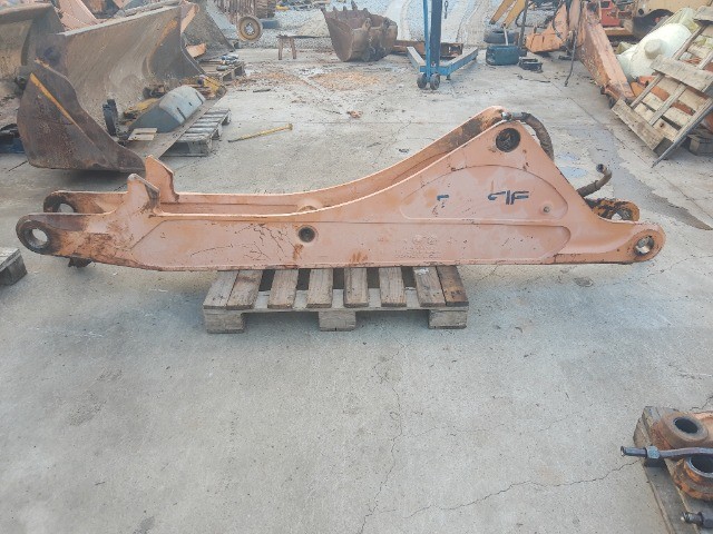 Lança ou ?Boom? que monta na cara de cavalo Retroescavadeira Case 580L/M p/n 129883A1 