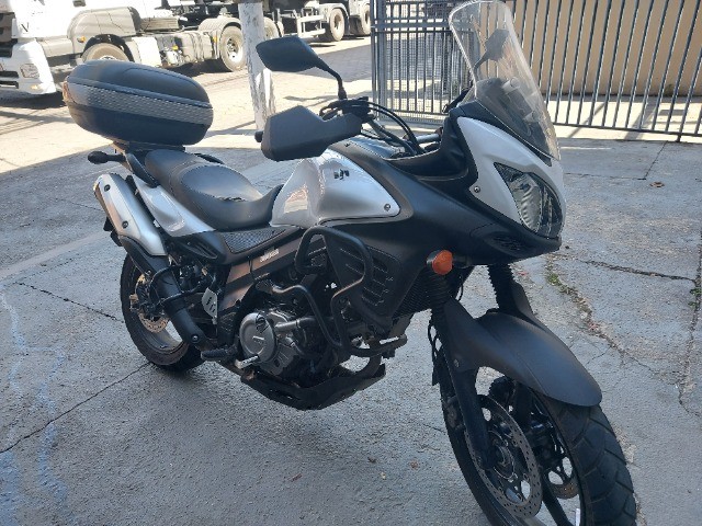 MOTO SUZUKI V STROM 650 2013/2014