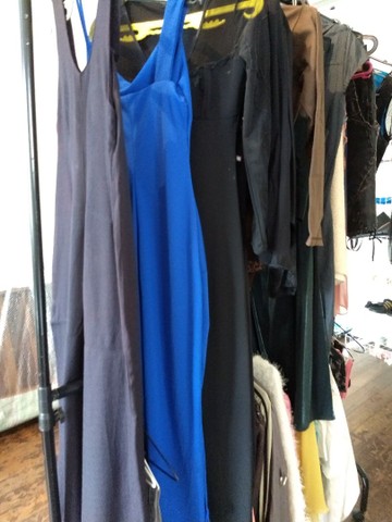Shorts, blusas, macacões, vestidos - Foto 3