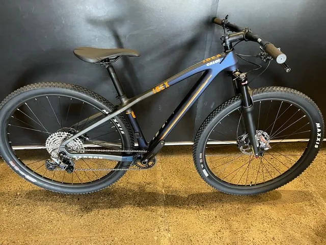CALOI IBEX CARBONO TAMANHO 15 