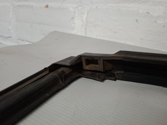 16094 Borracha  Porta Traseira Direito Honda Civic Detalhe  - Foto 4