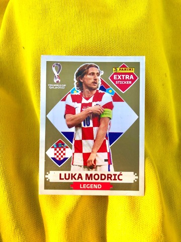 LUKA MODRIC BORDÔ (Base) - EXTRA LEGEND (Croácia) - Figurinha Original -  Não