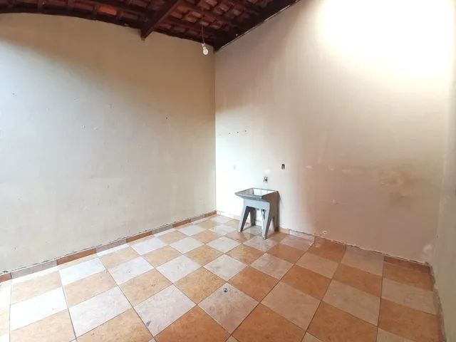 Casa para aluguel, 2 quartos, 1 vaga, Parque Residencial Belinha Ometto - Limeira/SP