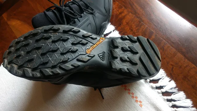 Tênis masculino Adidas 43 Terrex