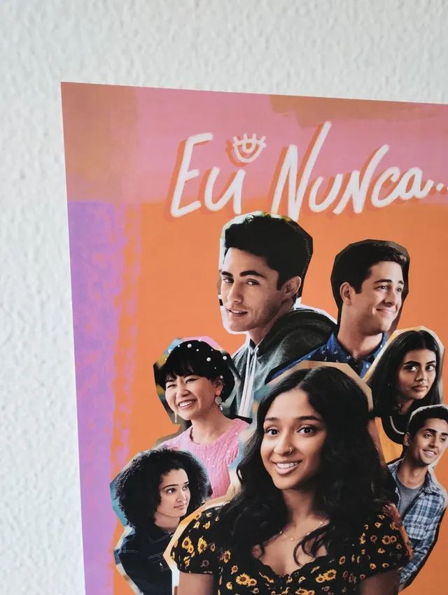 Poster Pousando No Amor - Oficial Netflix (Exclusivo Tudum 2023) Dorama, Filme e Série Netflix Nunca Usado 87323081