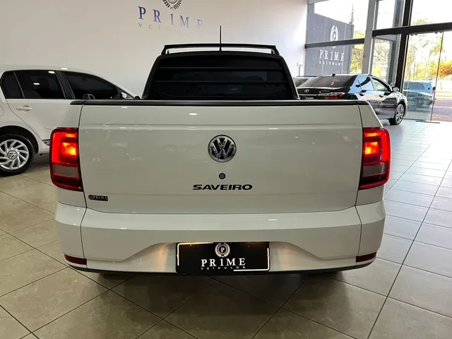 Comprar Picape Volkswagen Saveiro 1.6 G7 Cabine Dupla Cross Flex Variadas  2023 em Bauru-SP