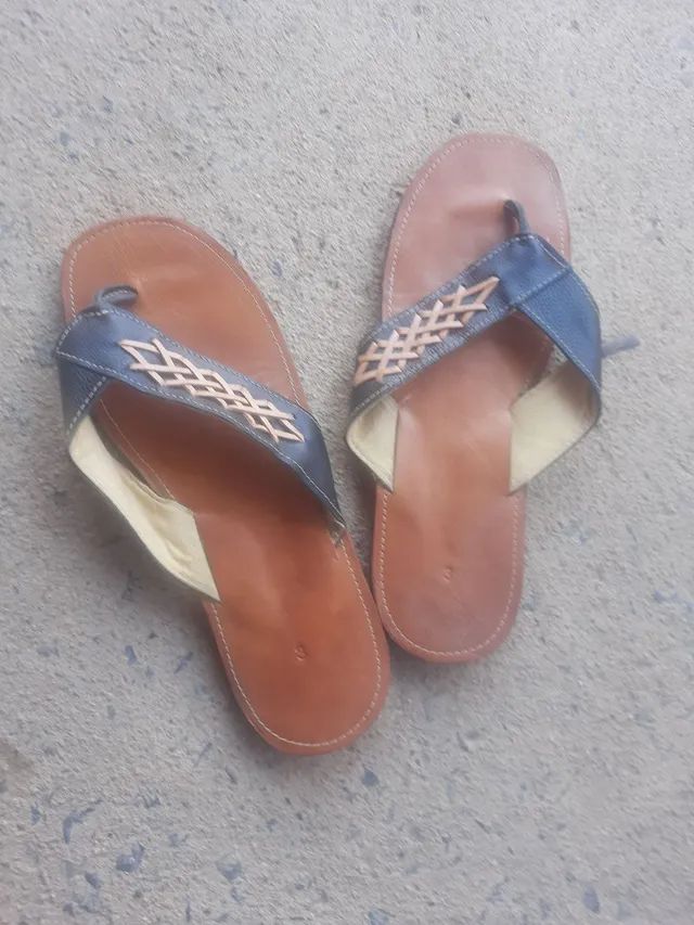 Chinelo de couro n 45 novo