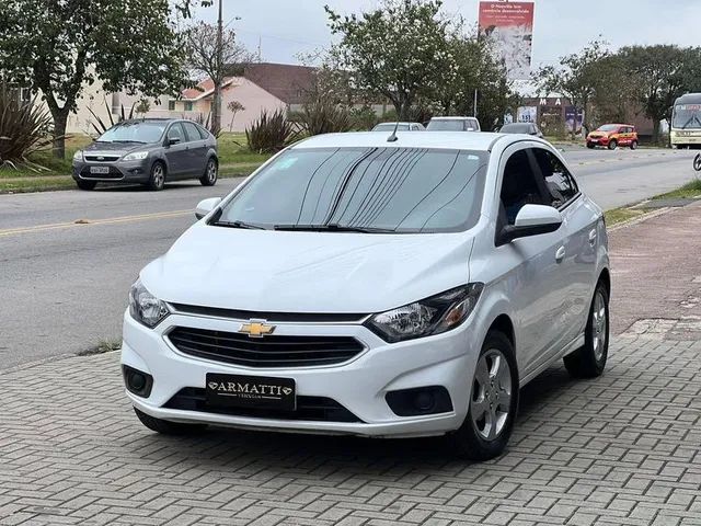 Chevrolet Onix 1.4 Mpfi Lt Flex 4p 2019 em Curitiba