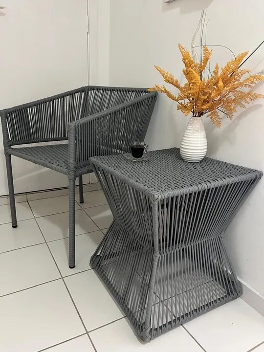 Cadeira com mesa em alumínio 