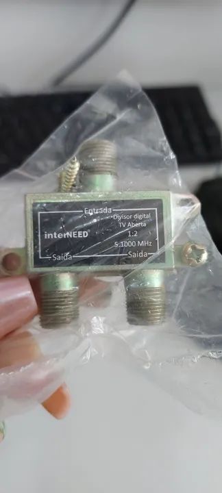 Divisor de Sinal Digital TV Aberta 1x2 - Interneed