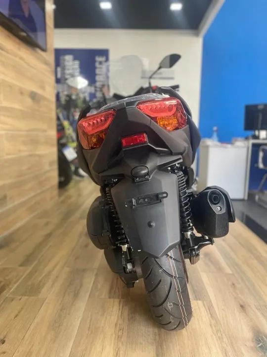 Yamaha Xmax 250 2024 Fran  - Foto 6