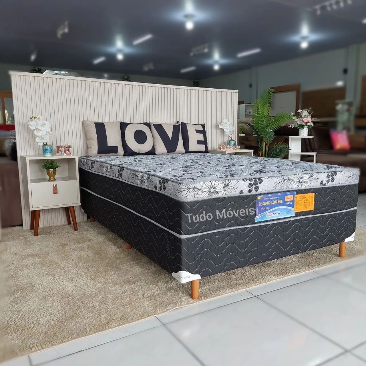 Vendo cama padrão c/ molas- cama casal - comprou chegou 