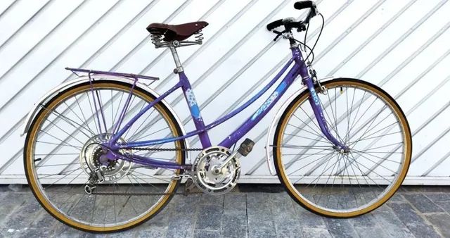 Bicicleta Caloi Ceci antiga com marchas